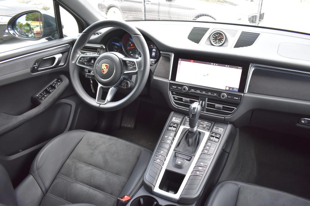 Porsche Macan GTS 2021