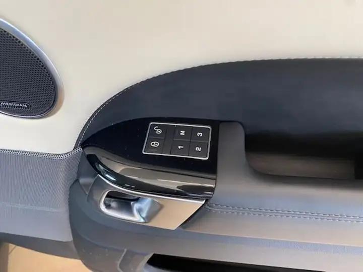 Range Rover 2019 Full Extras